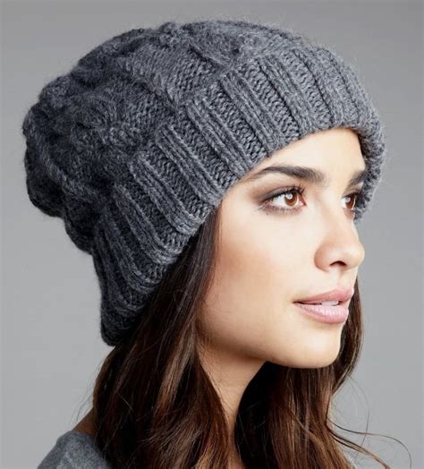 gorros prada mujer
